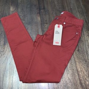 🆕Levi’s Size🍁535 Skinny Jeans